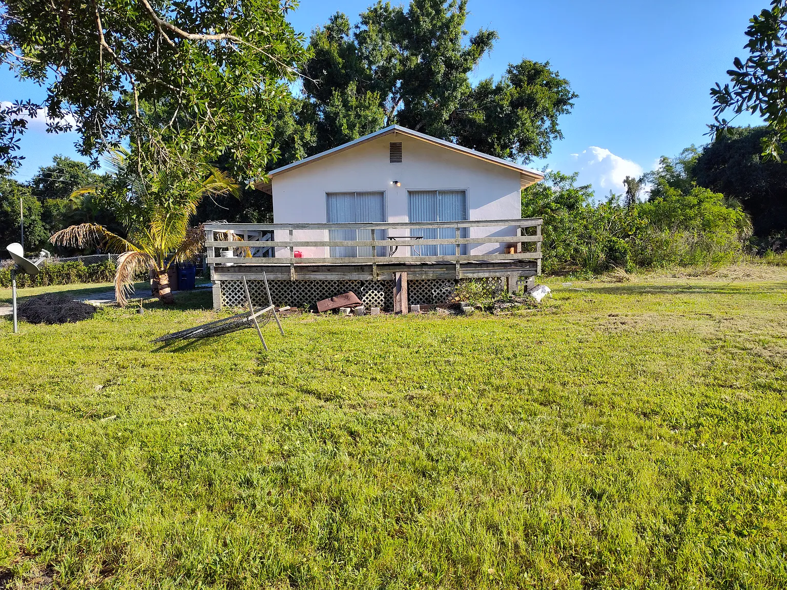 3 bed, 912 sqft, $1,975 — Photo 4