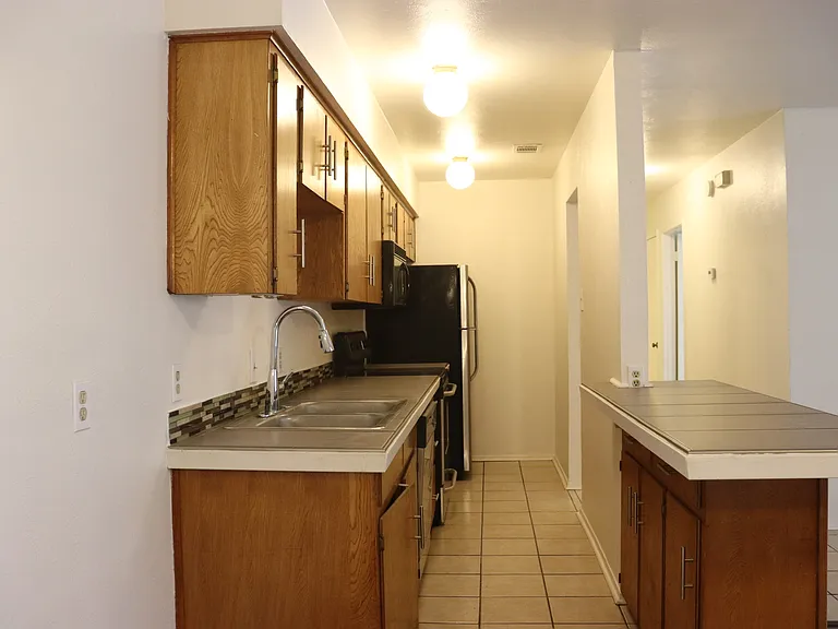 10020 Redondo Dr — Photo 6