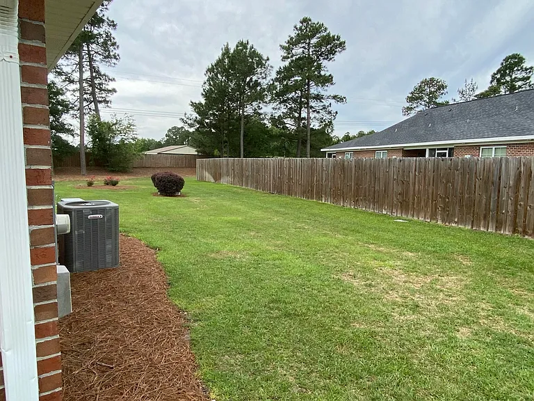 1041 Bridgeport Way — Photo 18