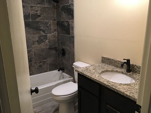 5th image of 117 Butler Ave