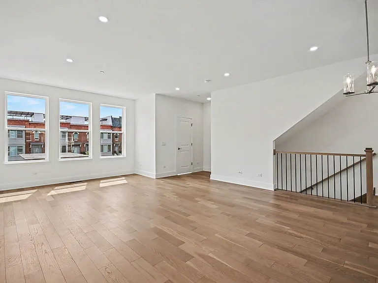 1215 Gateway Ct — Photo 13