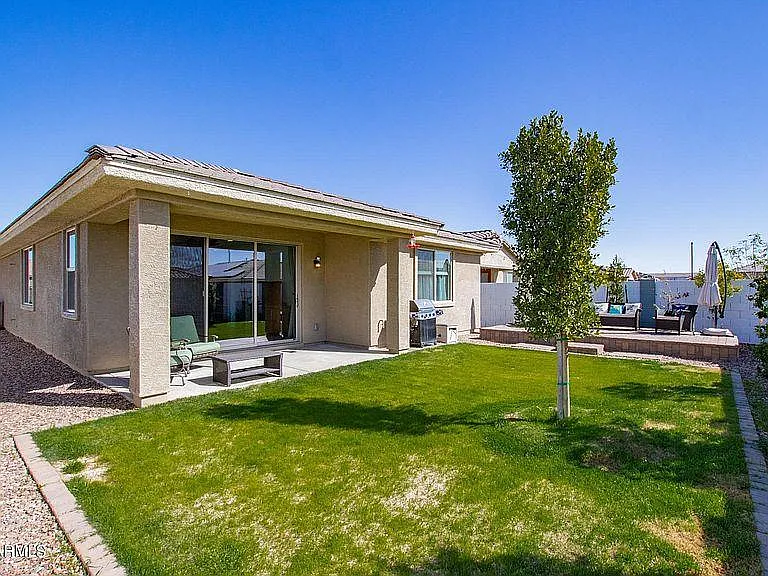 14579 W Dahlia Dr — Photo 26