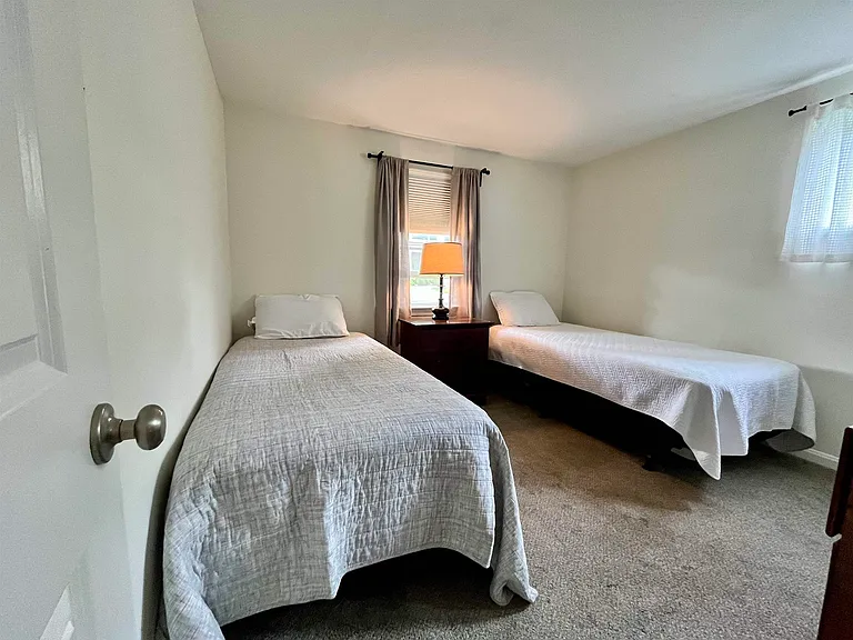 19 Myrica Ave — Photo 16