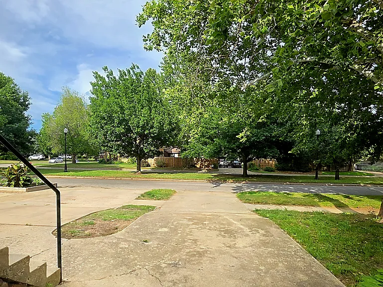 1517 N Miller Blvd — Photo 36