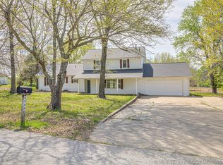 8266 E 485th Rd, Claremore, OK 74019
