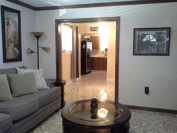 4th image of 1533 Dogwood Dr