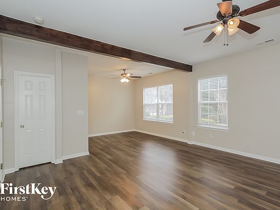 4th image of 136 Meandering Way Ln