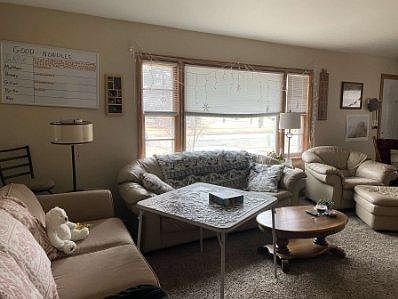 Living room (3)_04172025