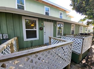 634 6th St #3, Cedar Key, FL 32625