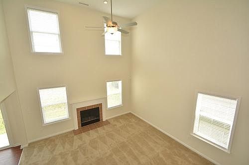 4th image of 15532 Old Pond Cir