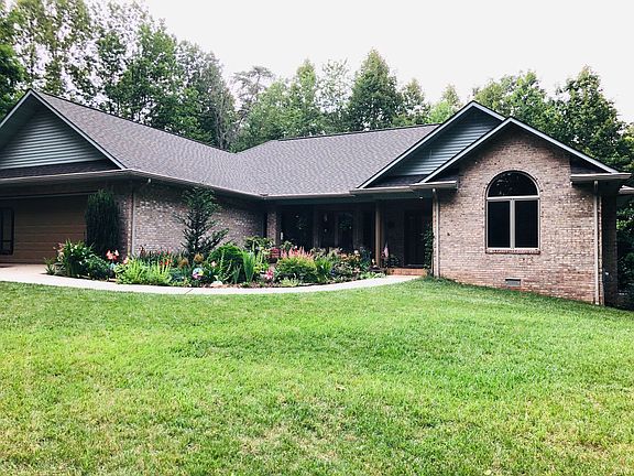 2nd image of 235 Saligugi Cir