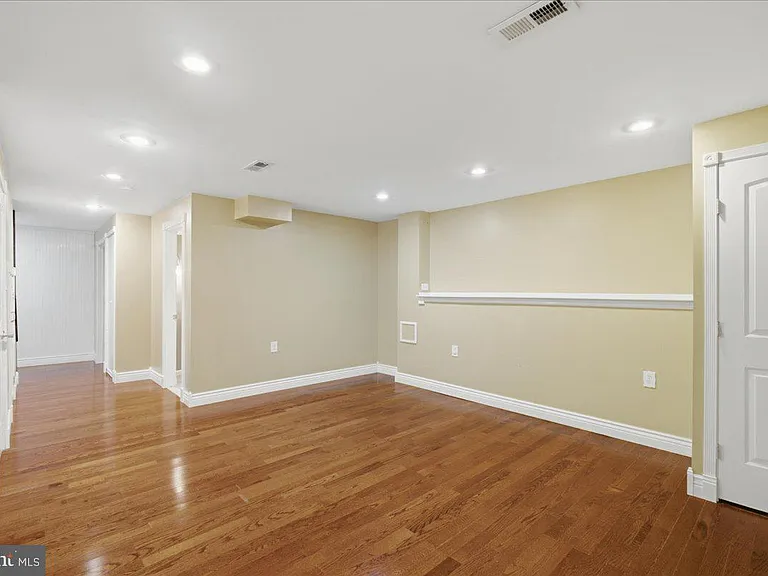 14519 Ravenscar Ct — Photo 31