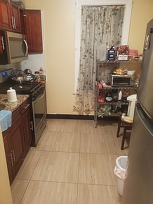 1st image of 9411 5th Ave #3