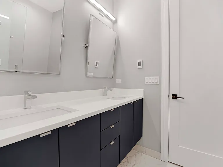 1022 N Honore St #2 — Photo 27
