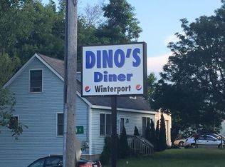 136 Main St, Winterport, ME 04496