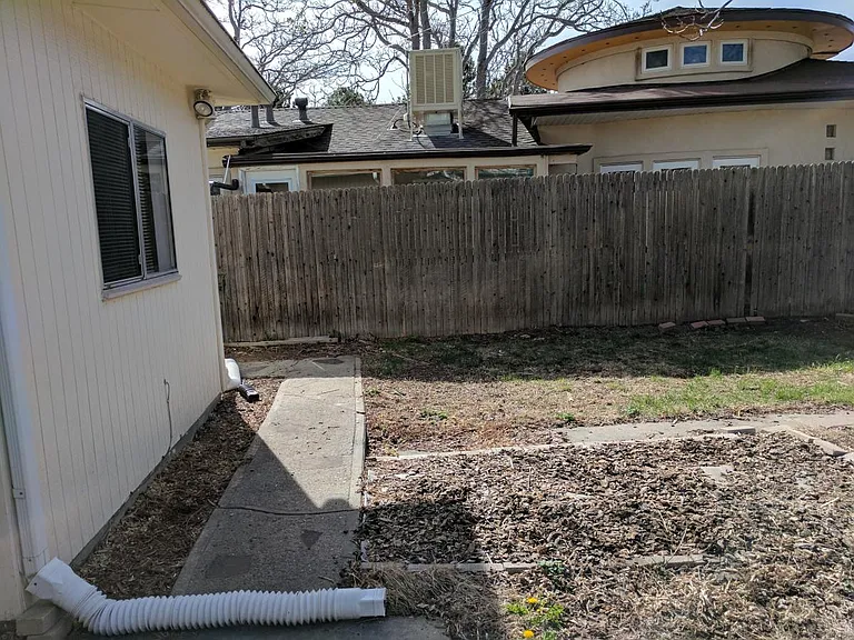 3085 S Birch St — Photo 18