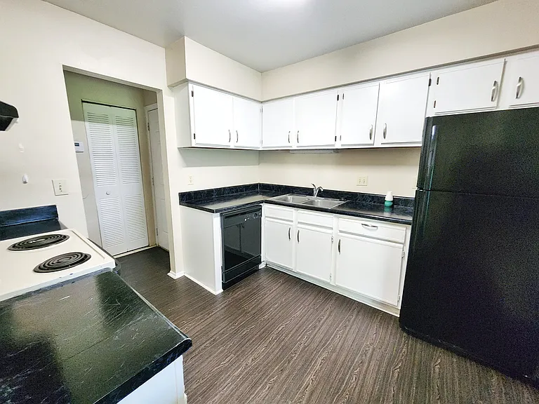 4309 S Semoran Blvd #4 — Photo 25