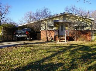 3505 Pickett Rd, Saint Joseph, MO 64503