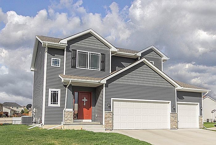 1st image of 4114 152nd St