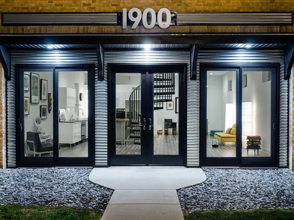 1900 West Morgan AVENUE, Milwaukee, WI 53221