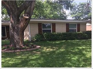 2605 Crest Ridge Dr, Dallas, TX 75228