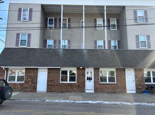 166 Pine St APT 1, Attleboro, MA 02703