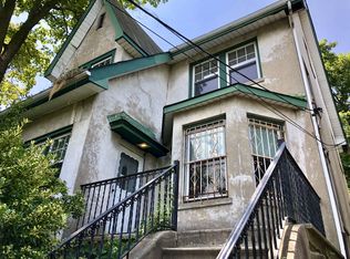 202 Saint Pauls Ave, Staten Island, NY 10304