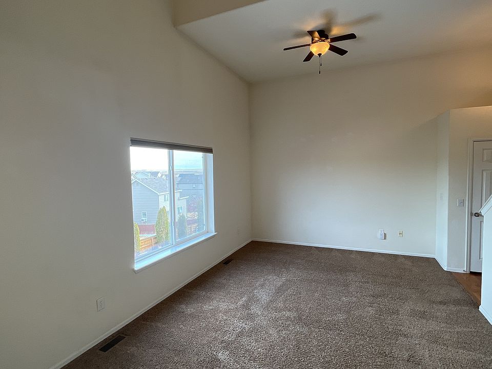 8319_meadowcrest_a_01052023