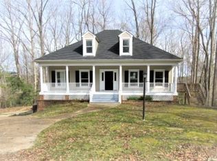 1380 Stewarts Rd, Lanexa, VA 23089