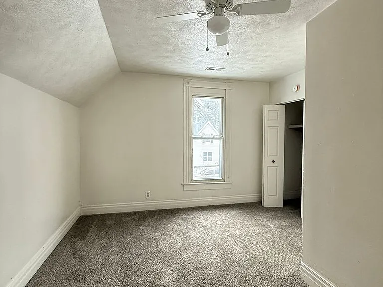 1707 Meharry St — Photo 14