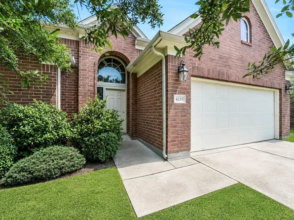 4255 Wells Mark Dr, Humble, TX 77346