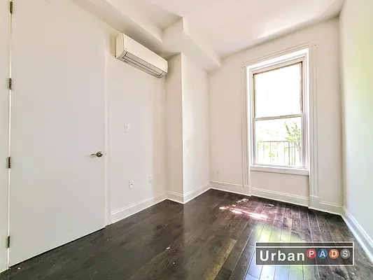 Rented by Urban Pads | media 8