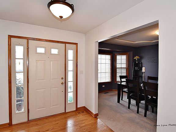 3rd image of 657 Hammer Ln