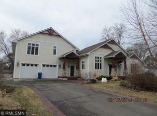 17715 12th Ave N, Plymouth, MN 55447