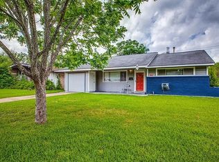 5607 Rue St, Houston, TX 77033