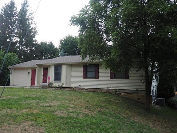 3rd image of 449 Brady St NW