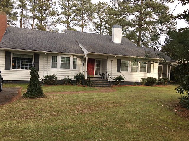 1st image of 404 Laurel St