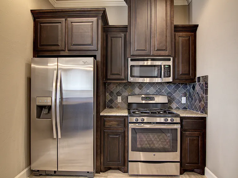 16313 Iron Fire Ct — Photo 10