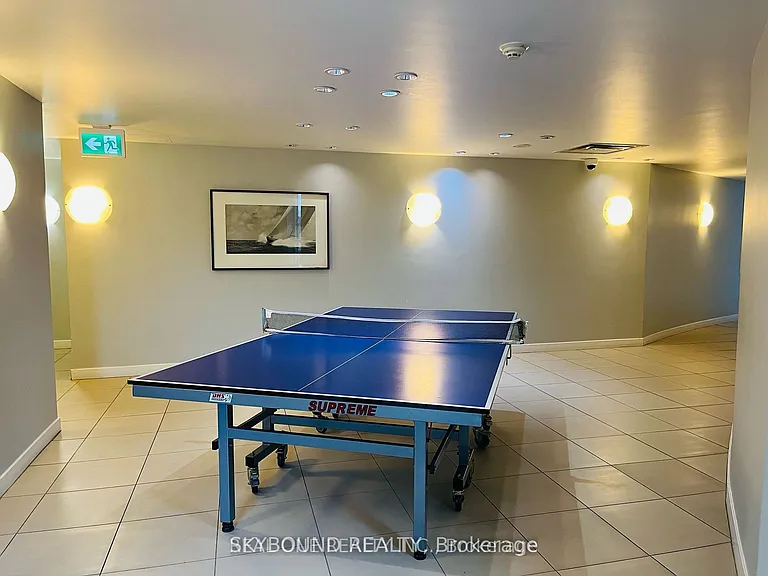 38 Lee Centre Dr #1702 — Photo 17