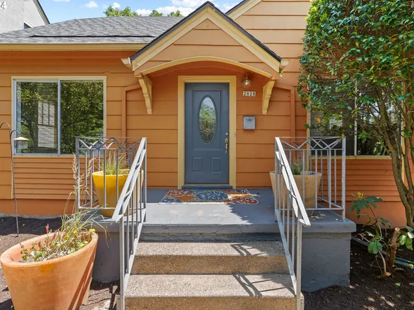 2828 SE 43rd Ave, Portland, OR 97206