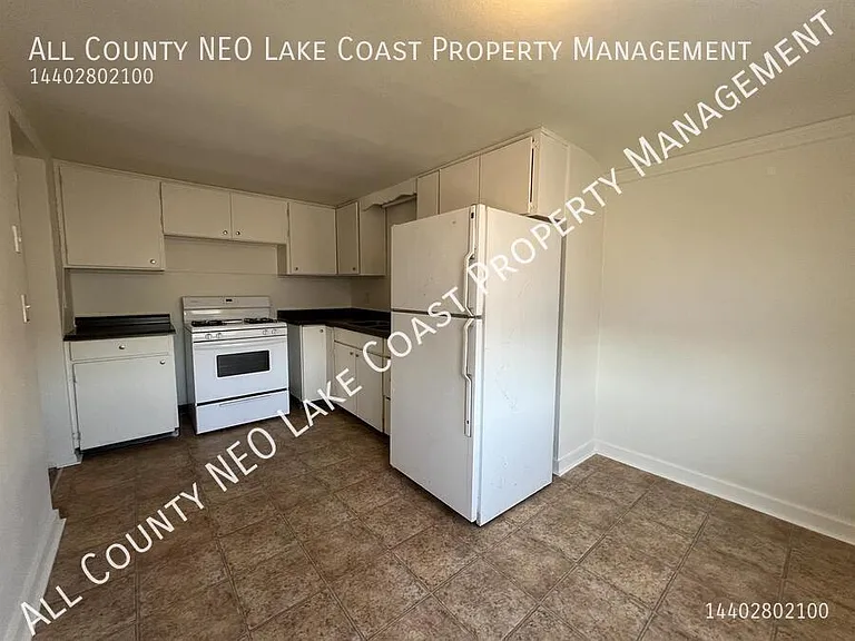 210 Gulf Rd #C — Photo 3