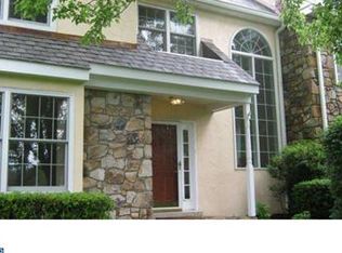 2003 White Horse Rd, Berwyn, PA 19312