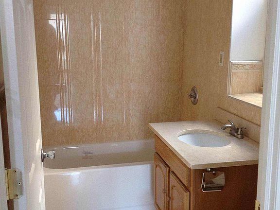 2nd image of 1101 Forest Ave Bronx Ny 10456 #3