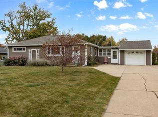 3040 10th Ave, Marion, IA 52302