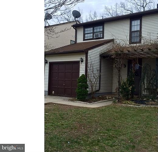 2nd image of 84 Fomalhaut Ave