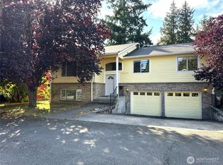 12025 Phinney Ave N, Seattle, WA