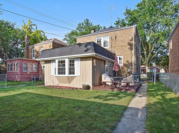 4th image of 11443 S Campbell Ave