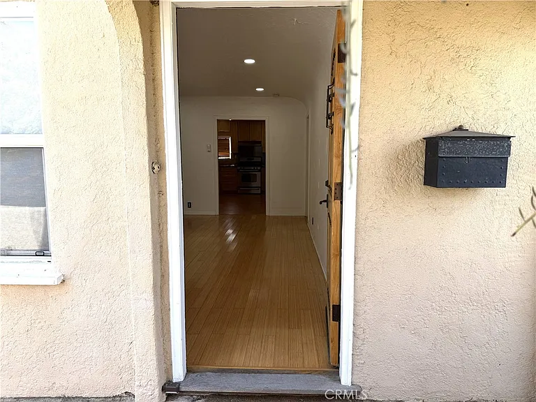 10832 Westminster Ave — Photo 3