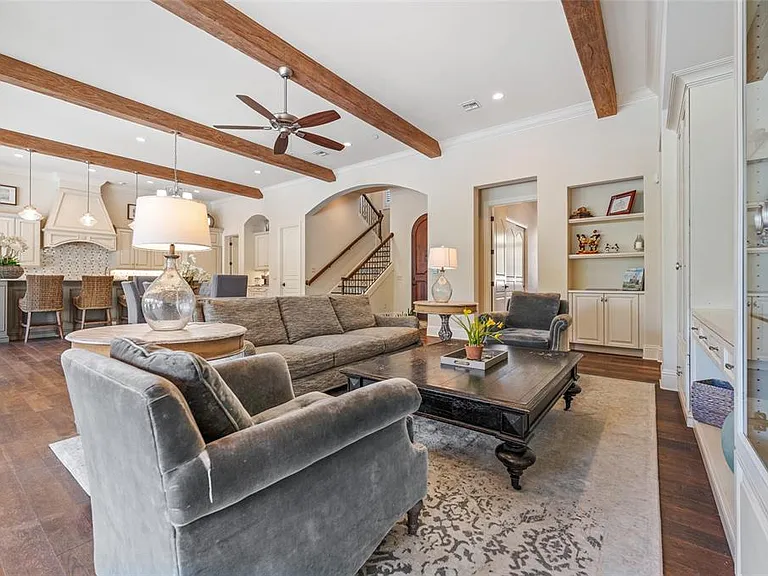 10243 Mattraw Pl — Photo 13