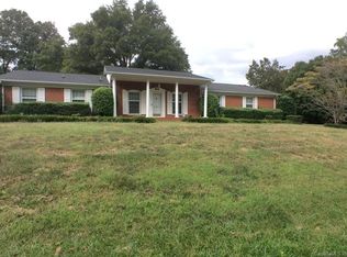2330 Laurelwood Cres, Charlotte, NC 28214